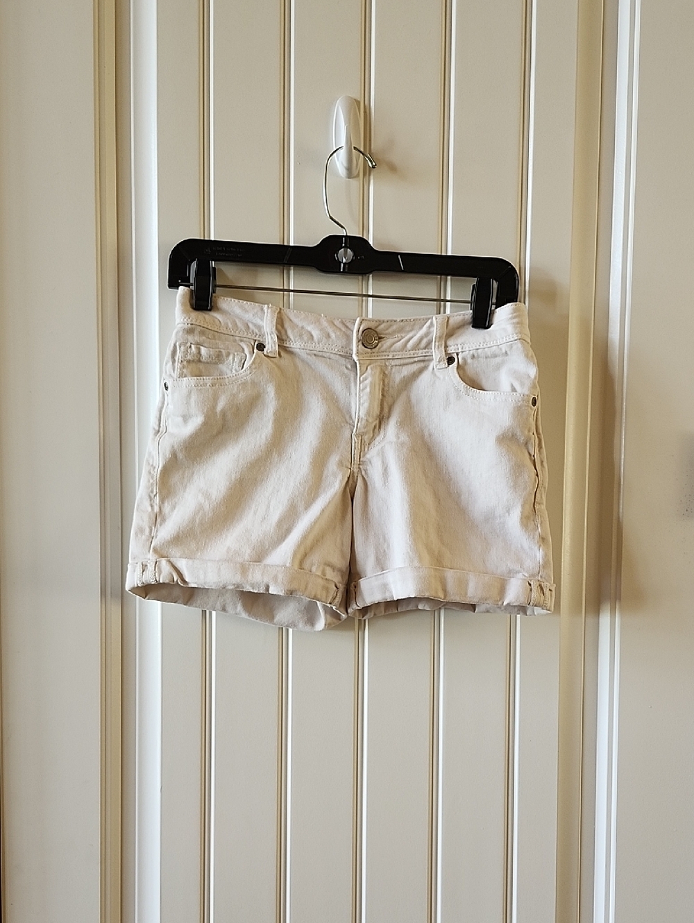 Casual Women's White Denim Shorts